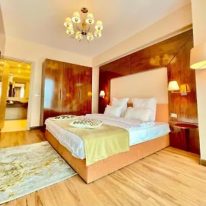 Presidential Luxury With Amazing View - Yamaluxe Apartament