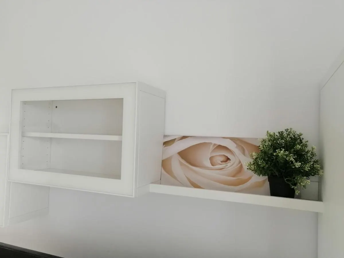 Feel Blue Sky - Politehnica Apartment Bucureşti